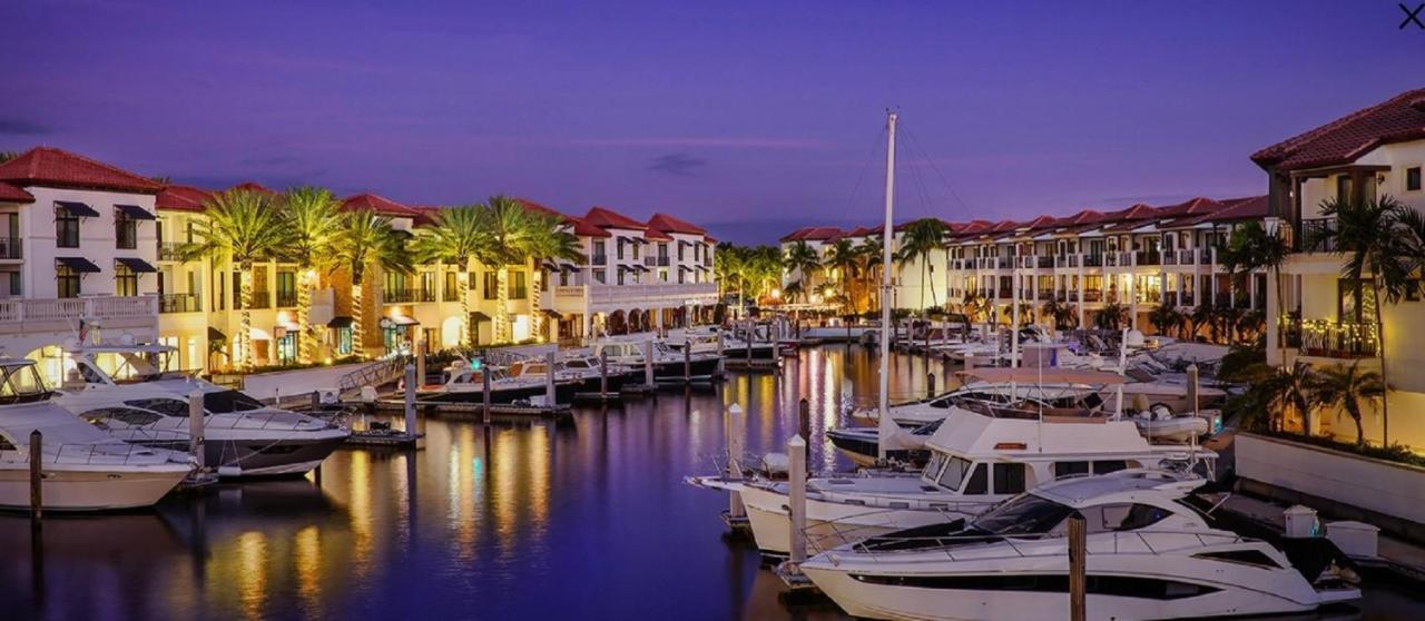 Bay With Fabulous Amenities, Near & Downtown! Naples
