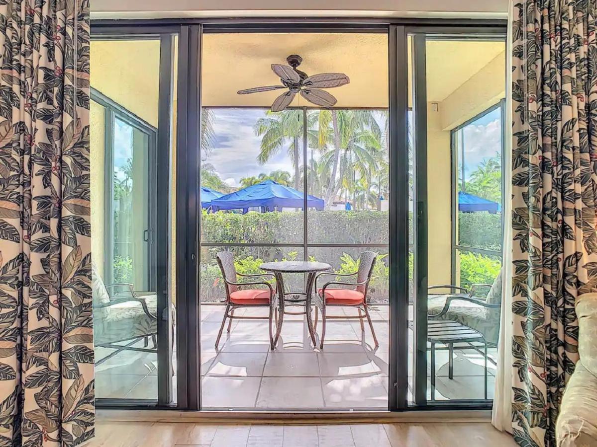 Bay With Fabulous Amenities, Near & Downtown! Naples
