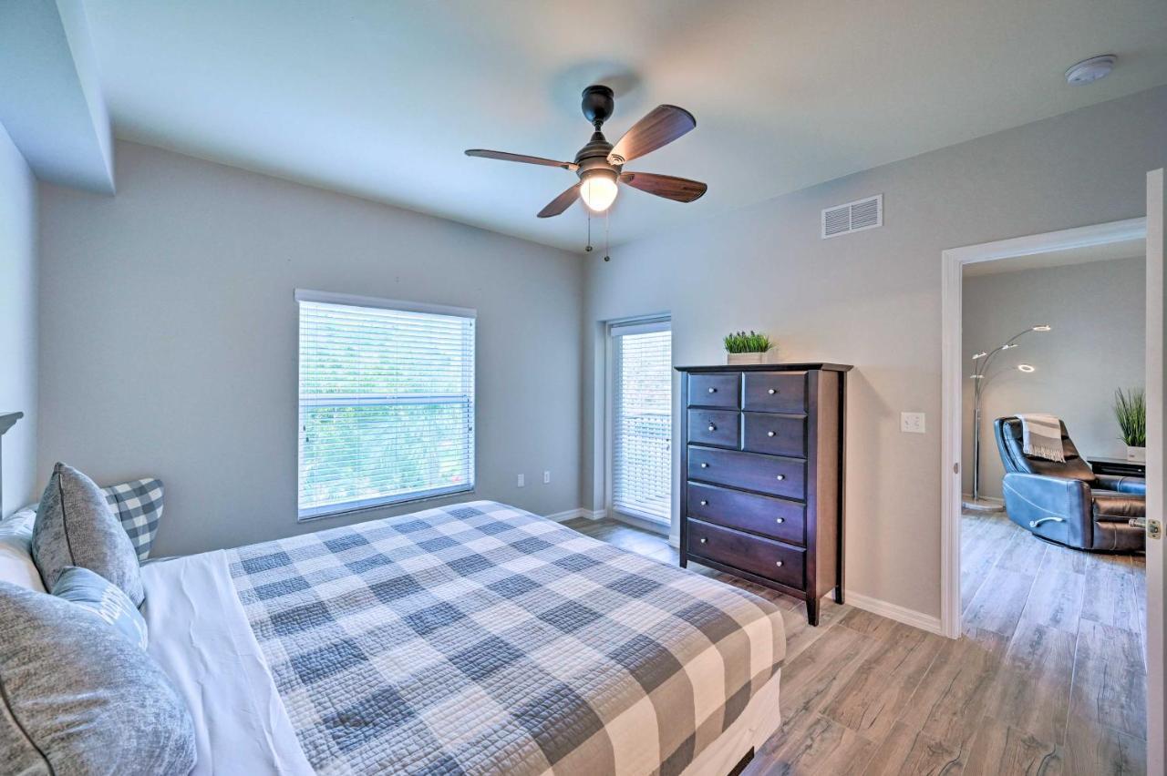 Apartment Quiet Lely With Pool - 2 Mi To Golf! Naples