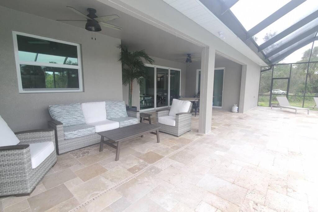 Exquisite 4 Beds With Heated Pool & Jacuzzi Villa Naples