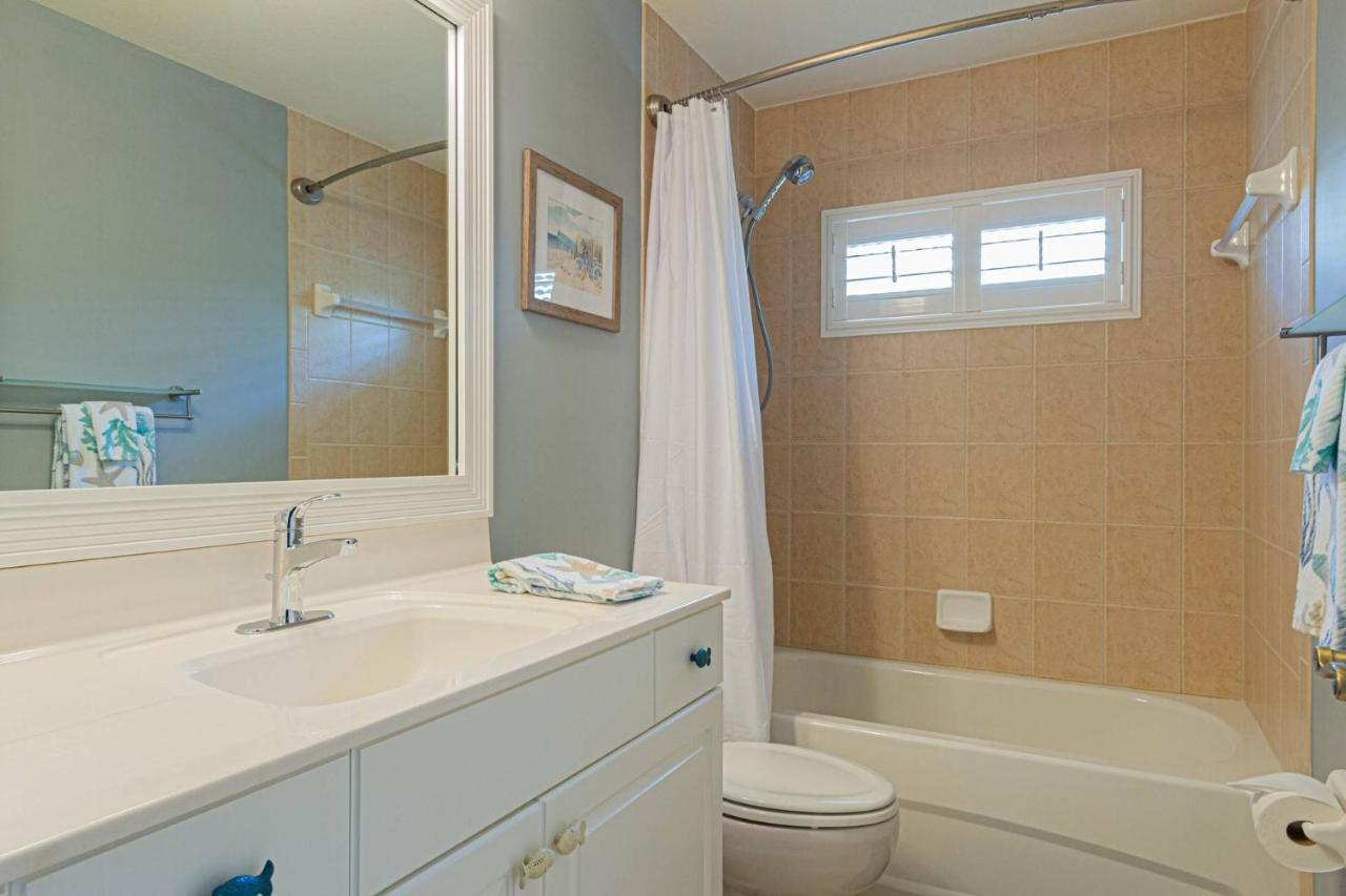 Briarwood-1064 Tivoli Dr Naples