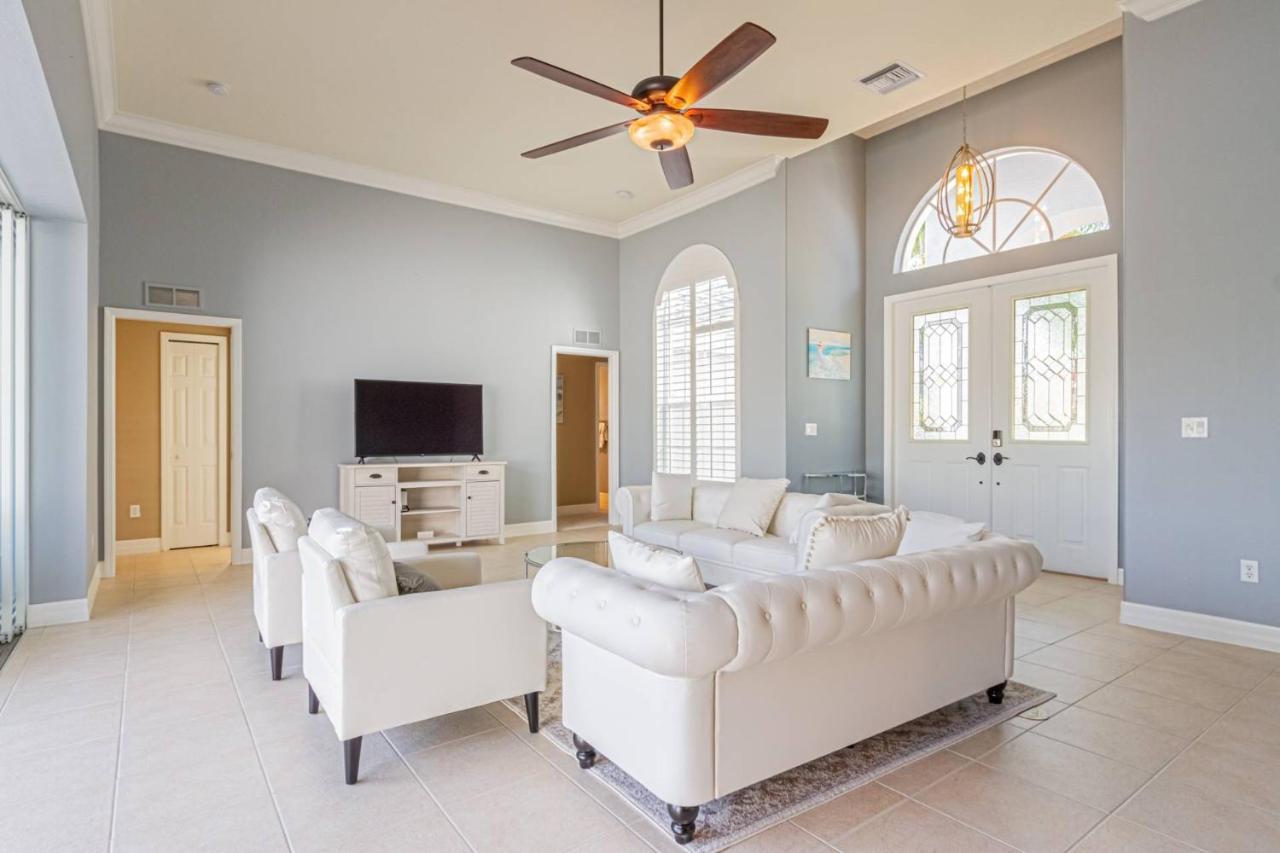 Briarwood-1064 Tivoli Dr Holiday home *