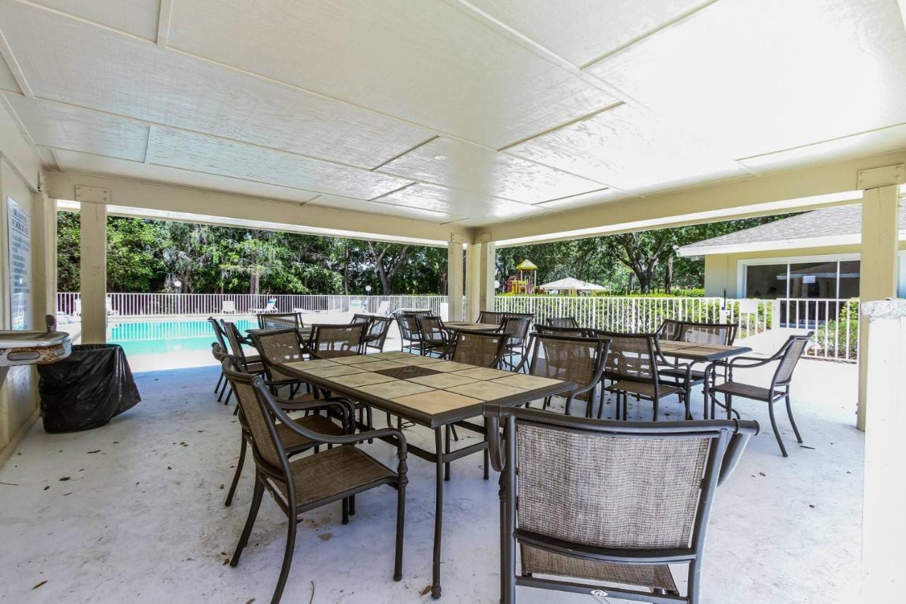 Briarwood-1064 Tivoli Dr Holiday home *