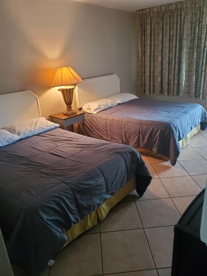 Conty's 2* Naples
