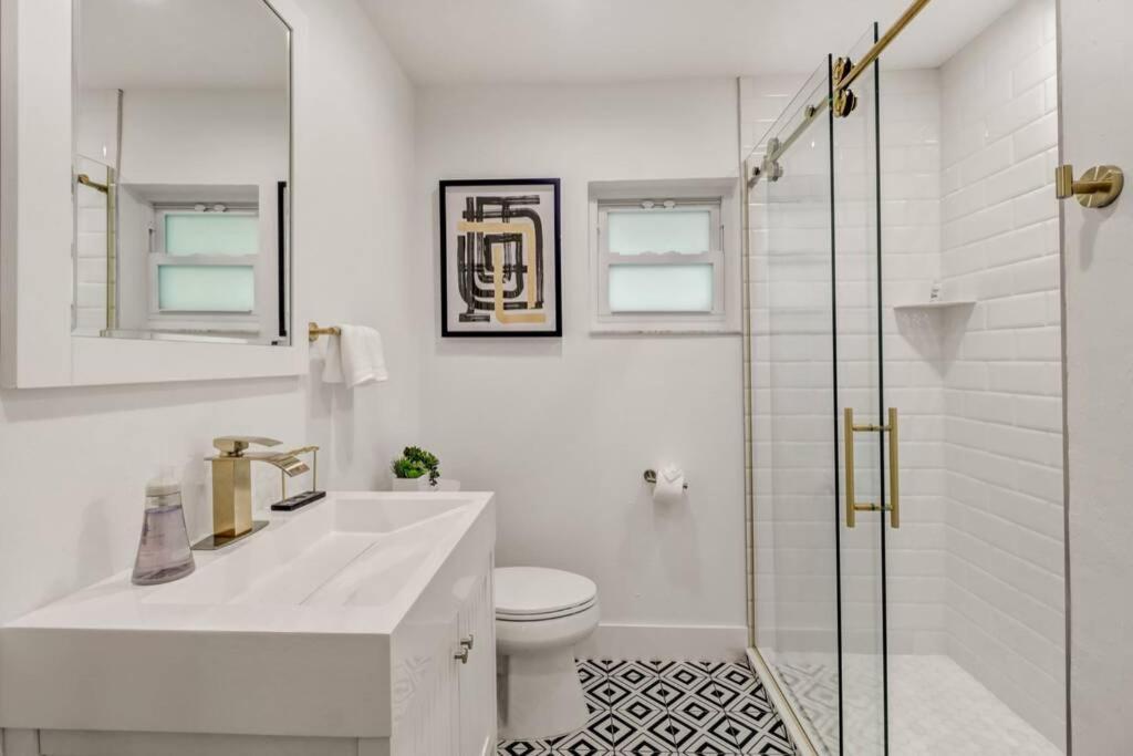 Holiday home Pool House, Close To The & Down Town Naples! Naples