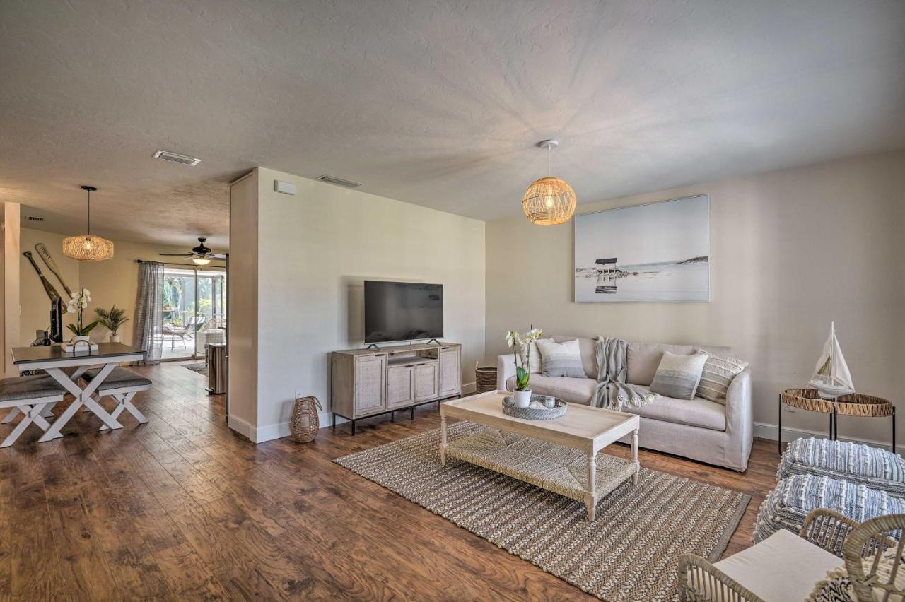 Oasis With Screened Pool, Bike To Beach! * Naples