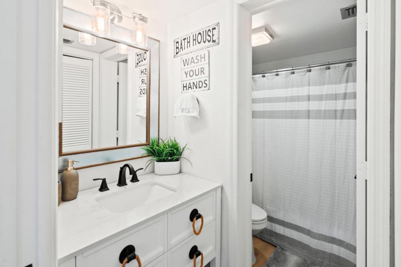 Apartment Park Shore Unit Beautiful Beaches And 5th Ave Shopping Naples