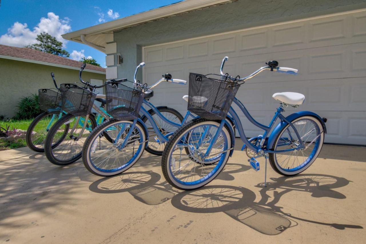 Salt Water Heated Pool With A Tiki Bar, A Garage Game And 4 Bikes Holiday home