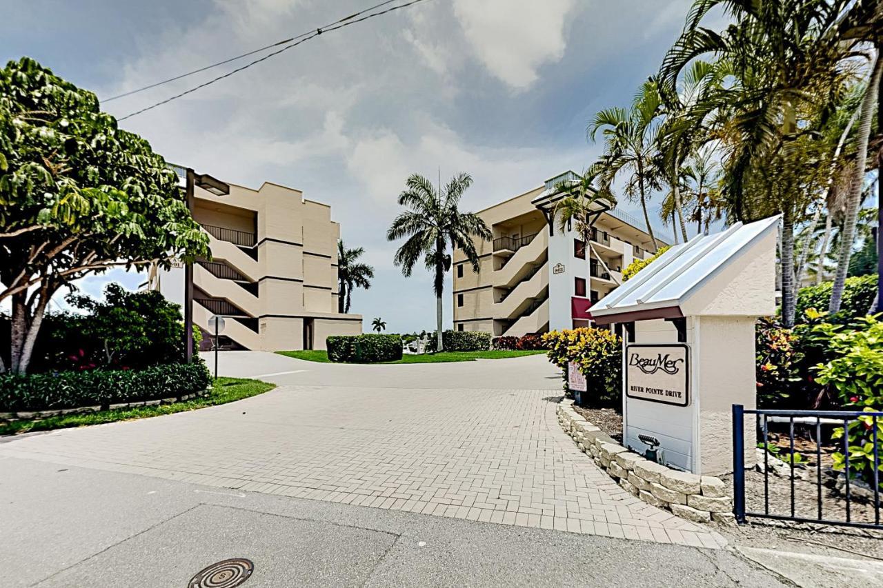 Apartment Beaumer 102b Naples