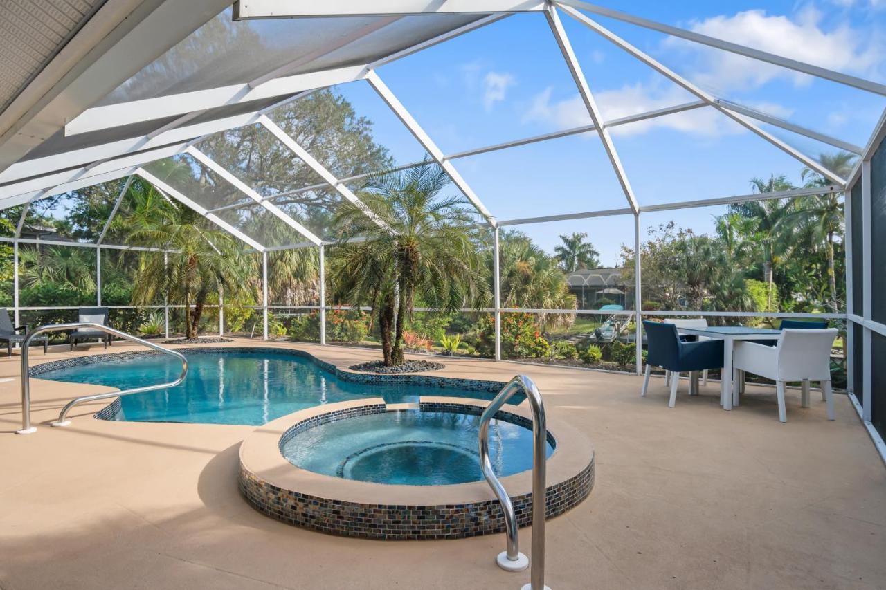 The New Diamond In Villa Naples