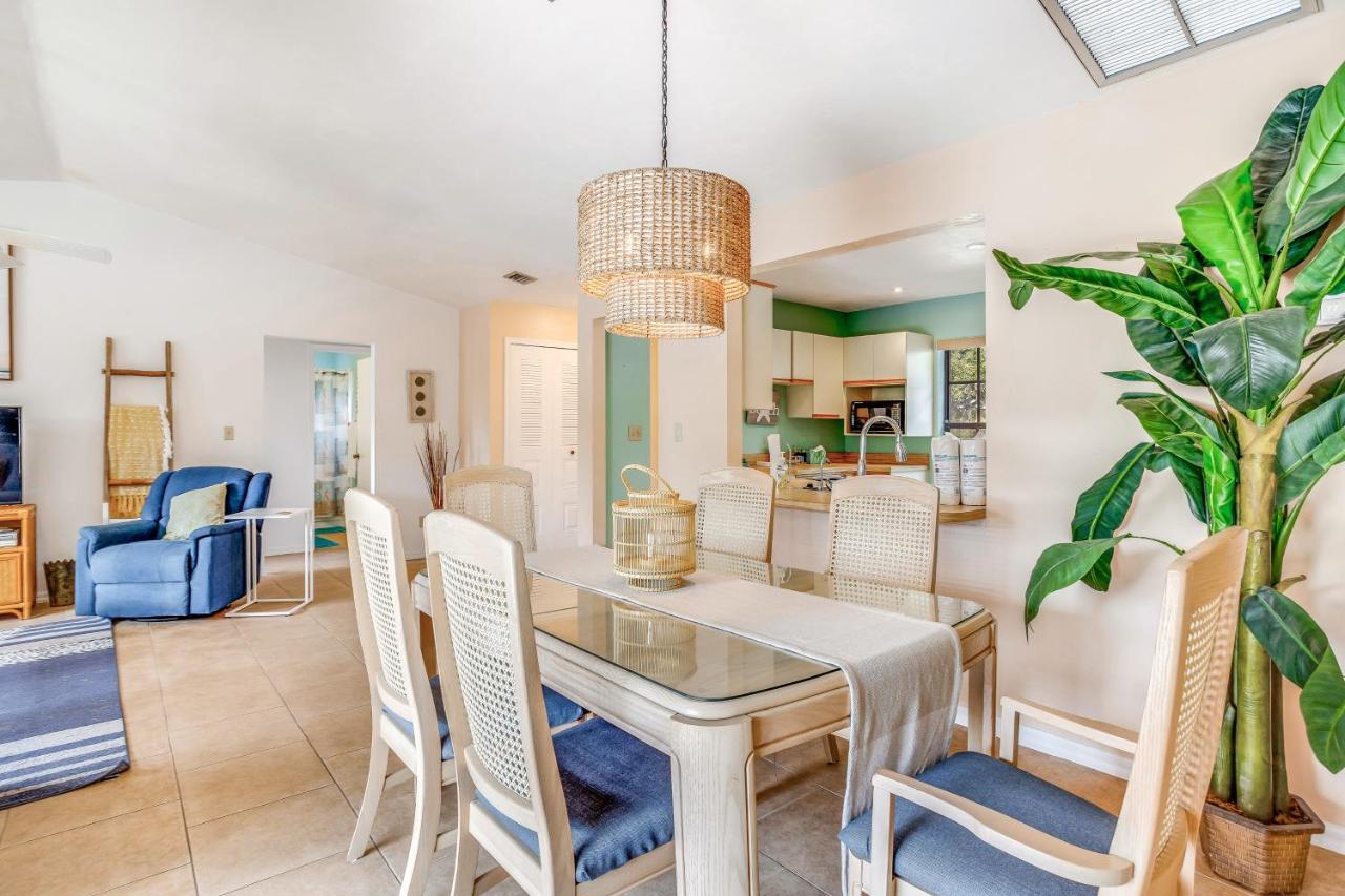Palm Frond Ranch Holiday home