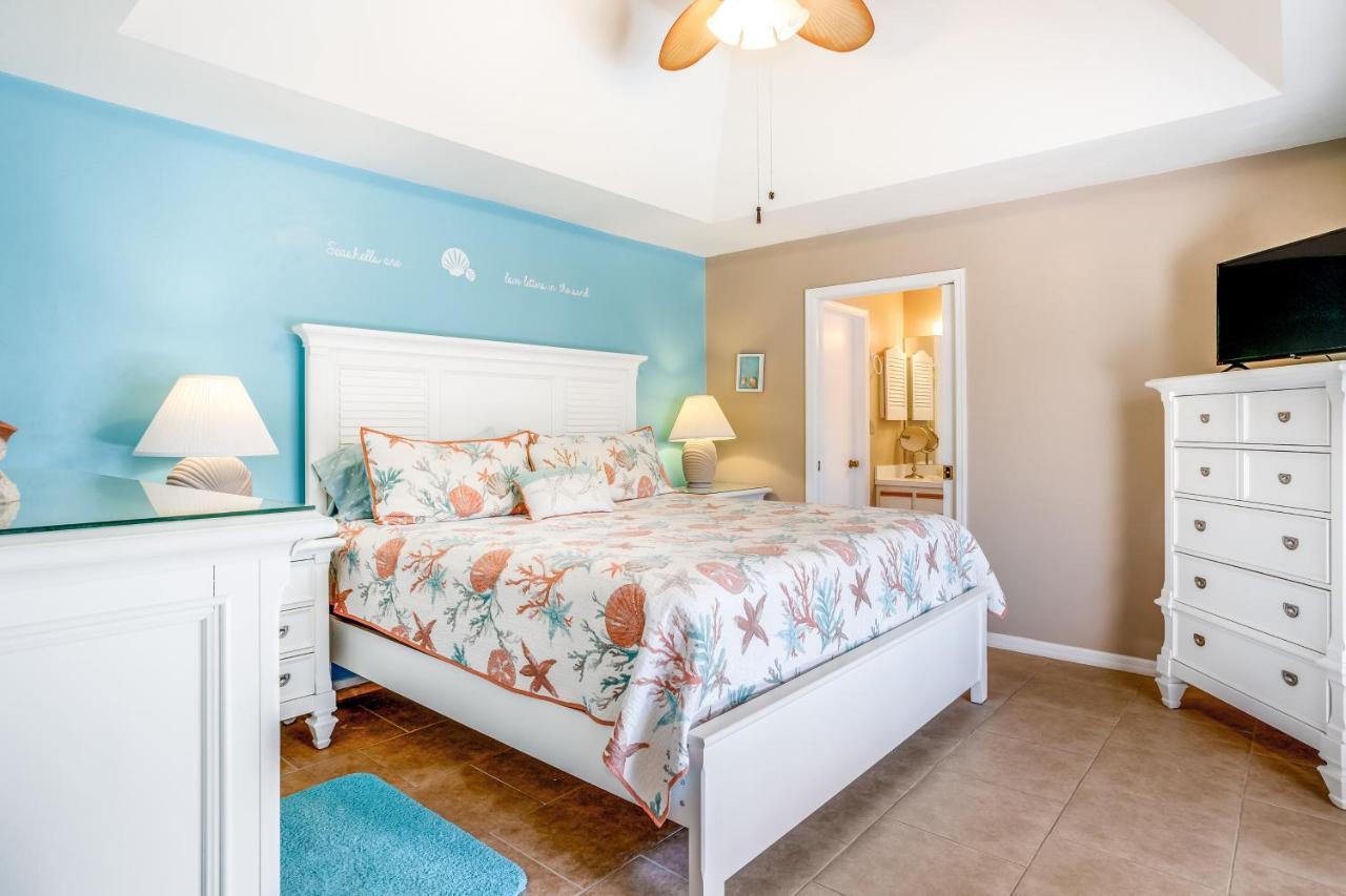 Palm Frond Ranch Holiday home