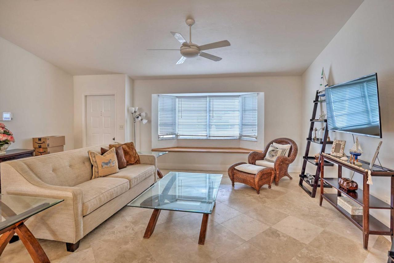 Holiday home Direct Gulf Access And Lanai Sunny Home! Naples