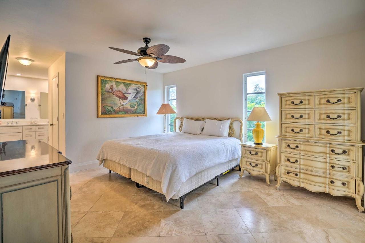 Direct Gulf Access And Lanai Sunny Home! Holiday home Naples