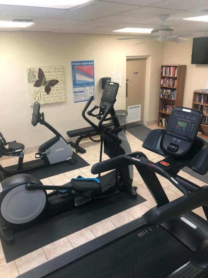 Dream At Wtc With Heated Pool Sauna 7 Bicycles And 3 Mls To