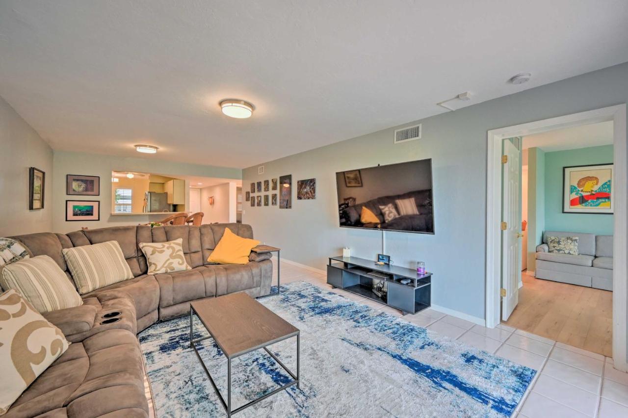 Apartment First-floor About 3 Mi To Beaches! *
