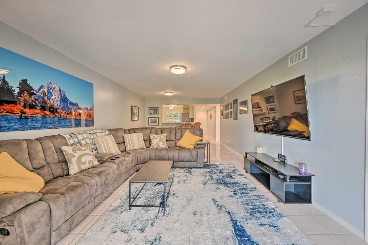 First-floor About 3 Mi To Beaches!