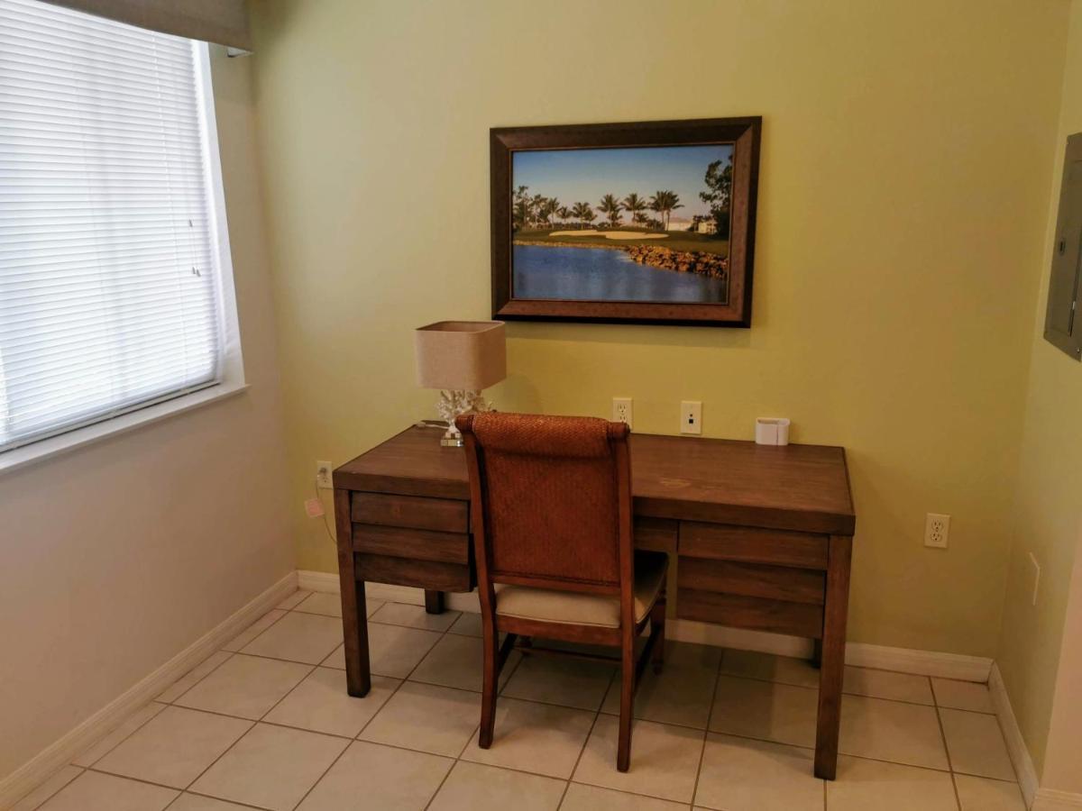 Holiday home Greenlinks Luxury At Lely Golf - 3 Bedrooms Naples
