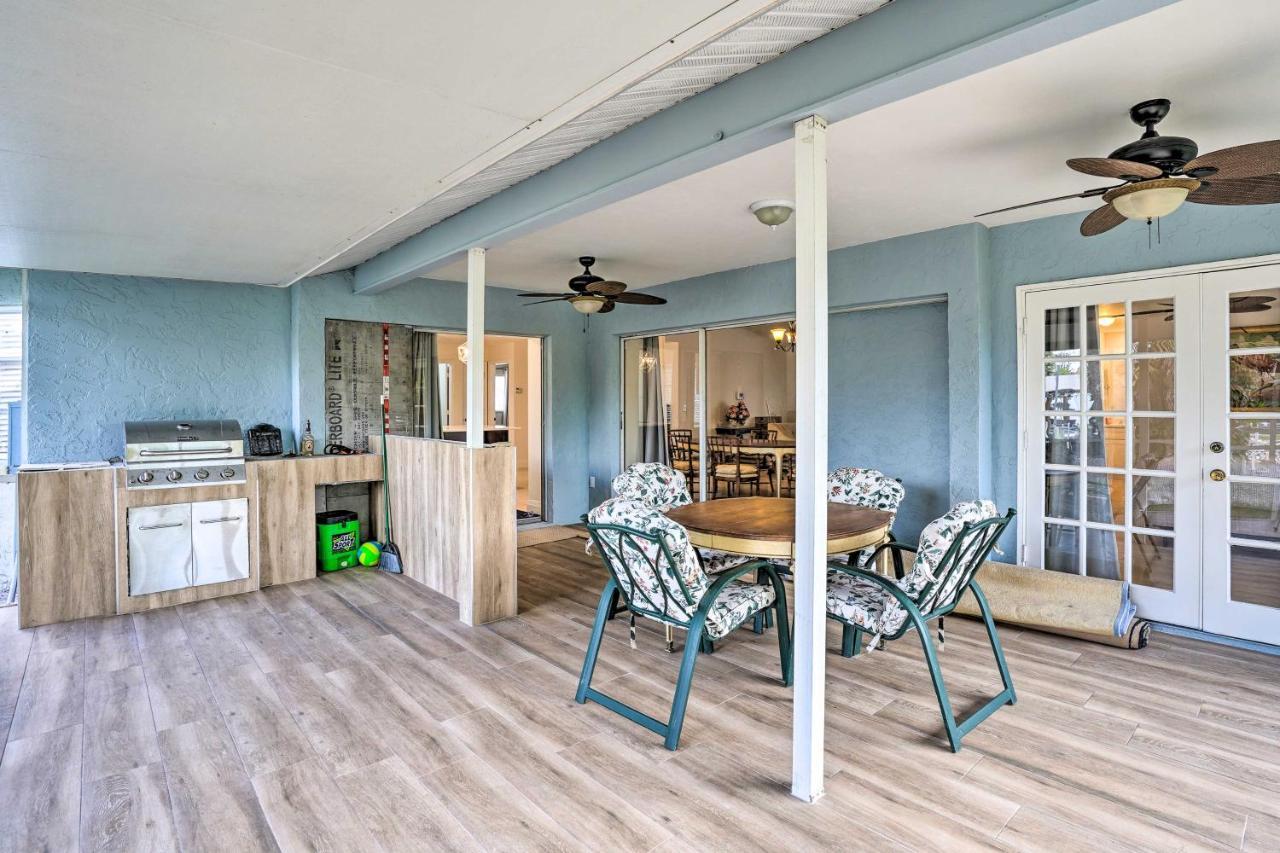 Direct Gulf Access And Lanai Sunny Home! * Naples