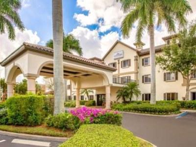 Hotel Hawthorn Extended By Wyndham Naples Vineyards