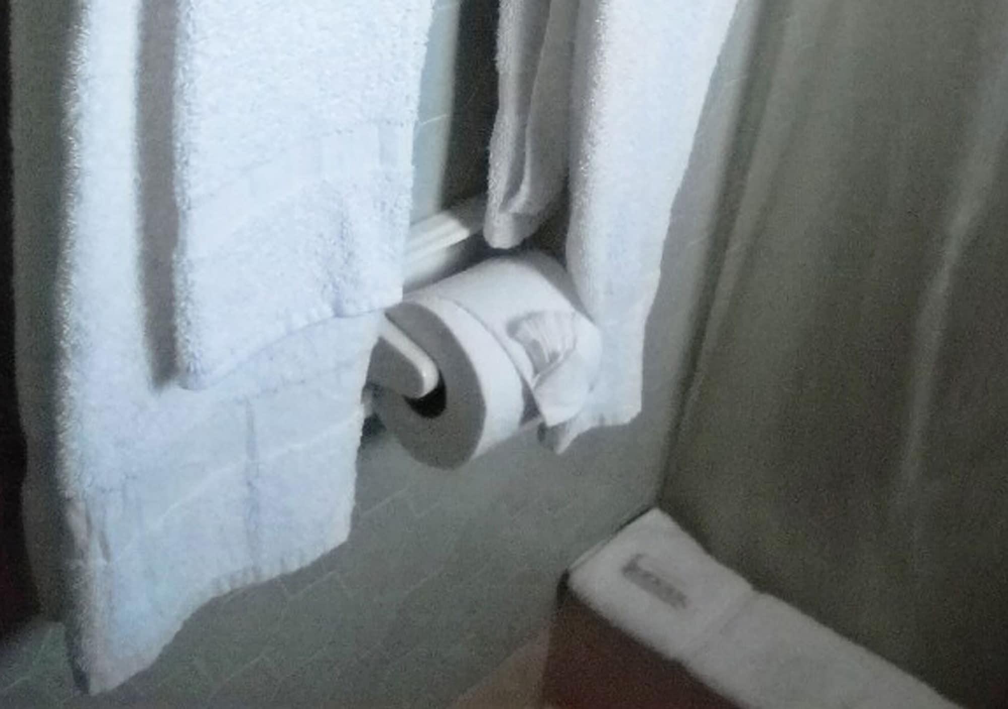 Hotel Contys 2*