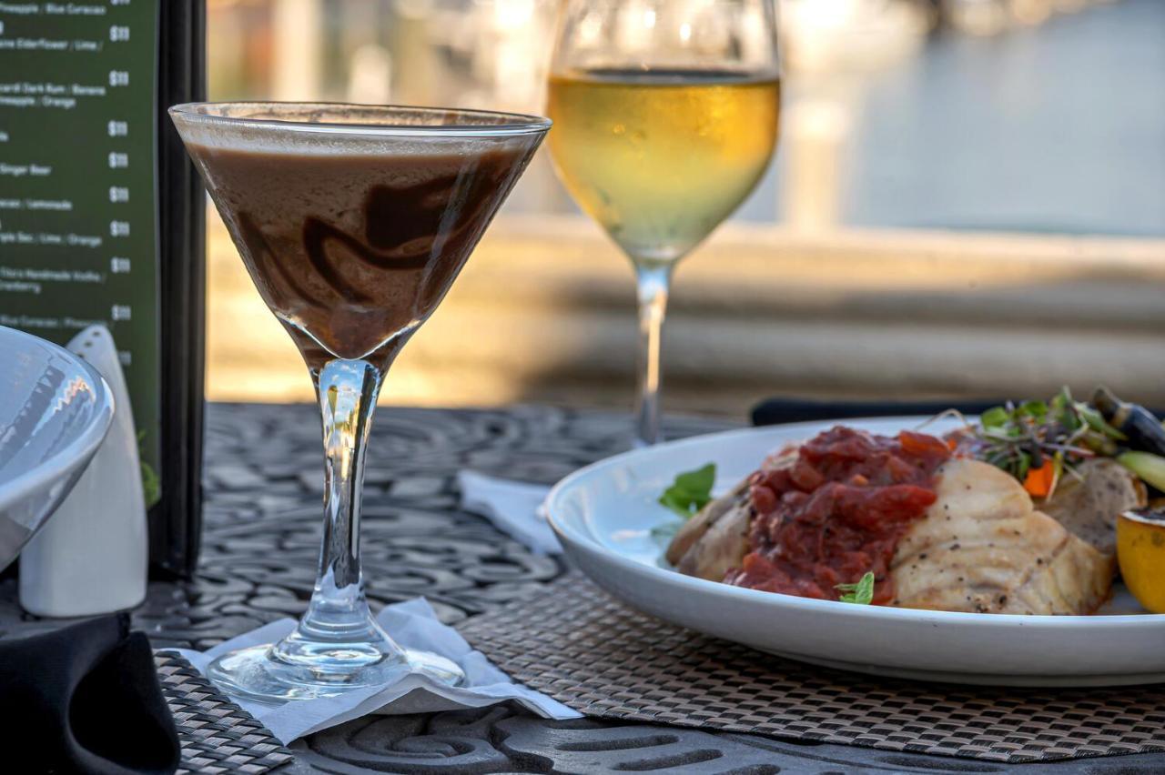 Hotel Bayfront 5th Avenue Naples