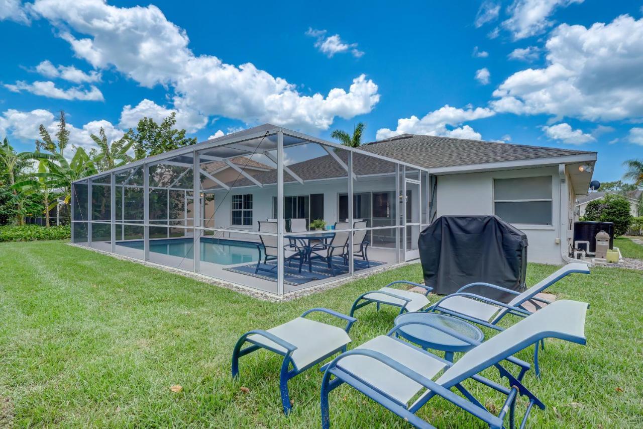 Holiday home Piccadilly House: Updated Retreat With Private Pool Near Downtown & Beaches *