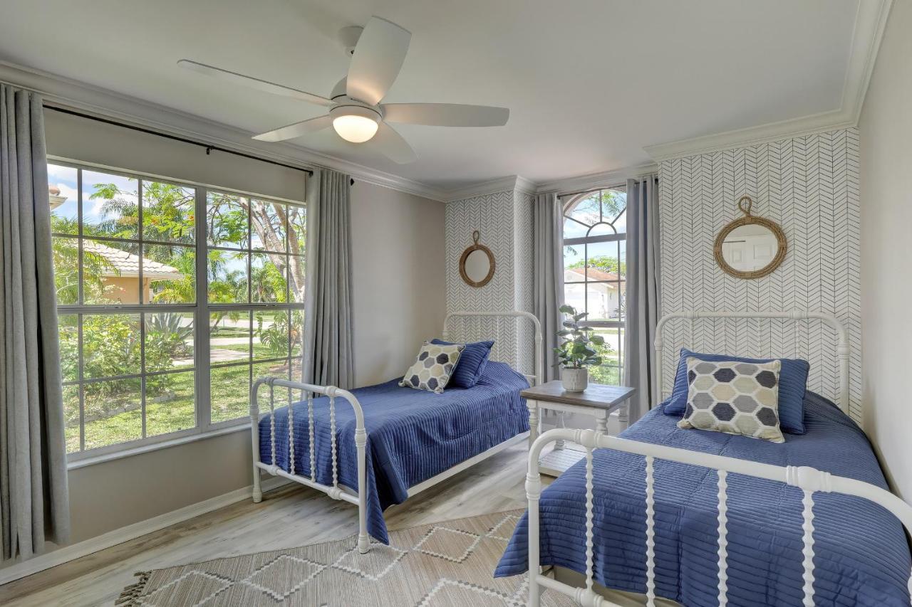 Piccadilly House: Updated Retreat With Private Pool Near Downtown & Beaches Naples
