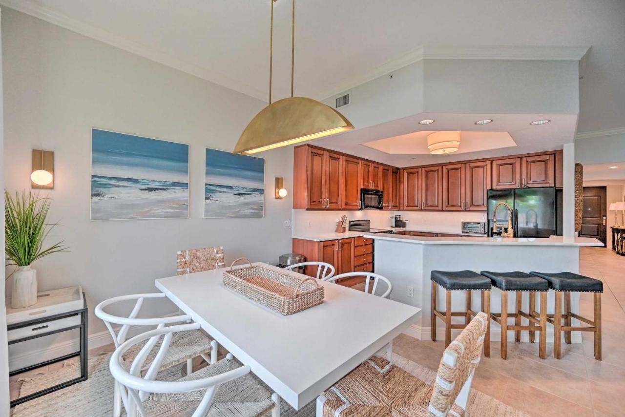 Luxe Bay Near Fifth Ave! Apartment Naples