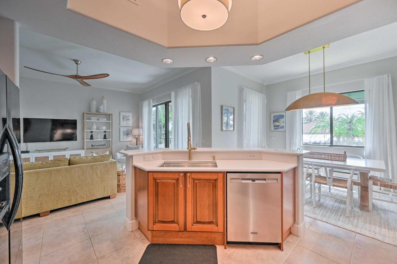 Luxe Bay Near Fifth Ave! Apartment Naples