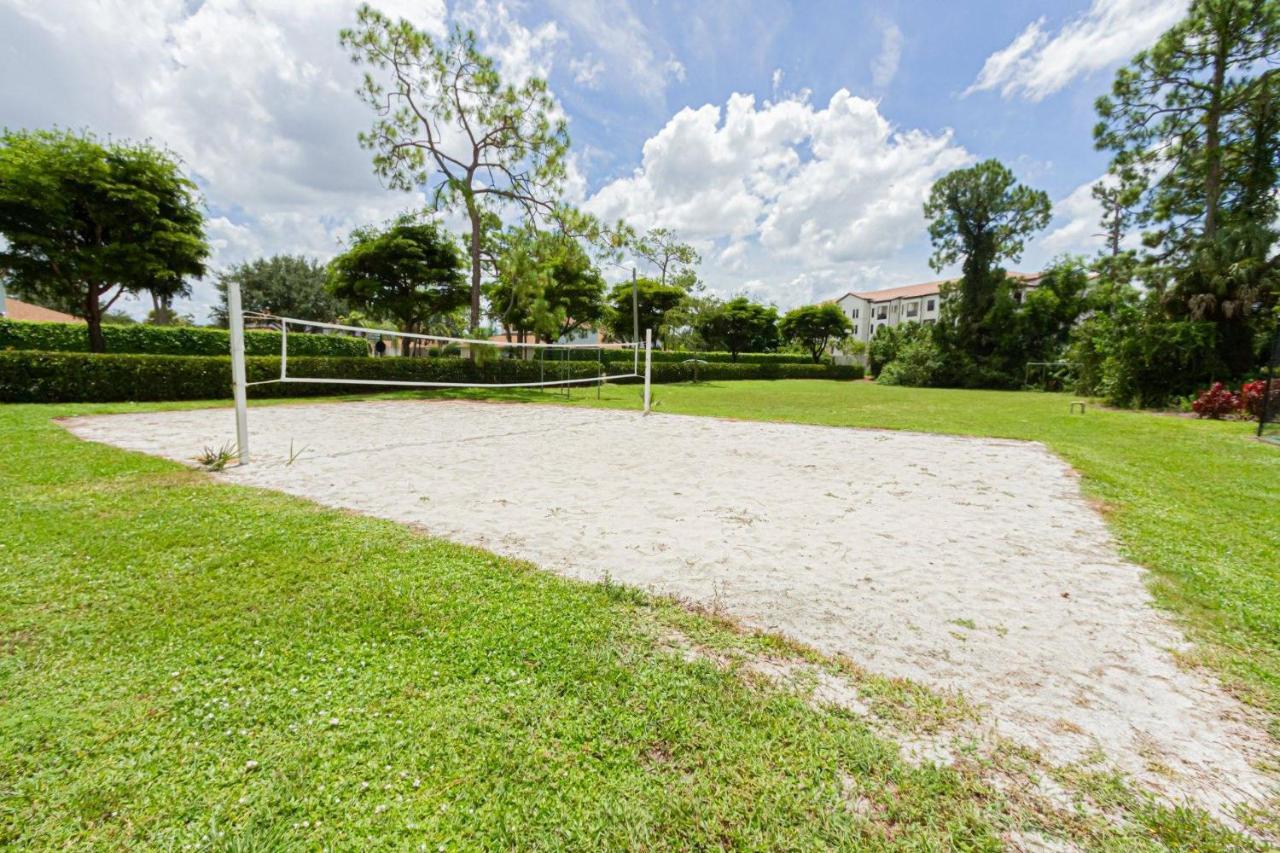 Holiday home Briarwood-1064 Tivoli Dr Naples