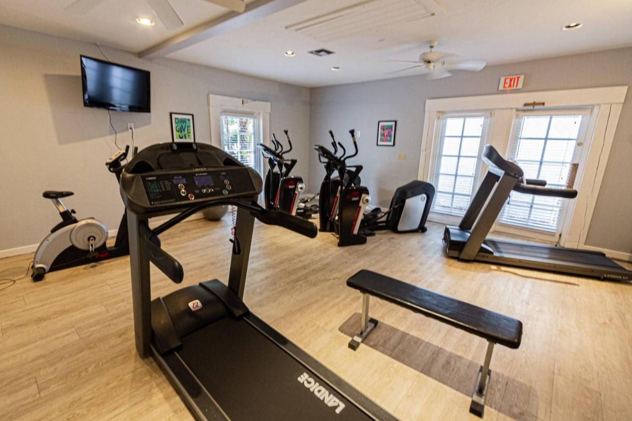 Park Shore Resort, 1st Floor, Bldg.f