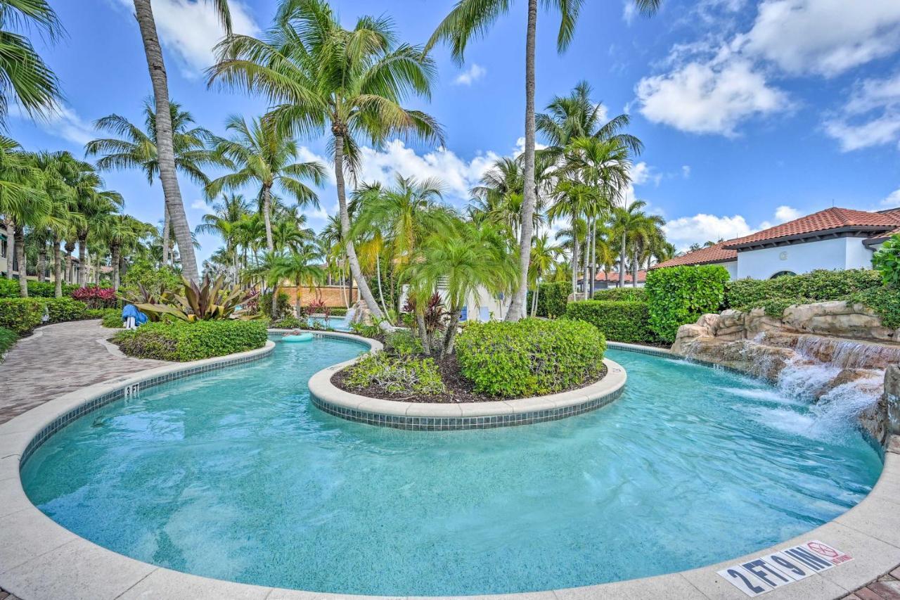 Luxe Bay Near Fifth Ave! * Naples