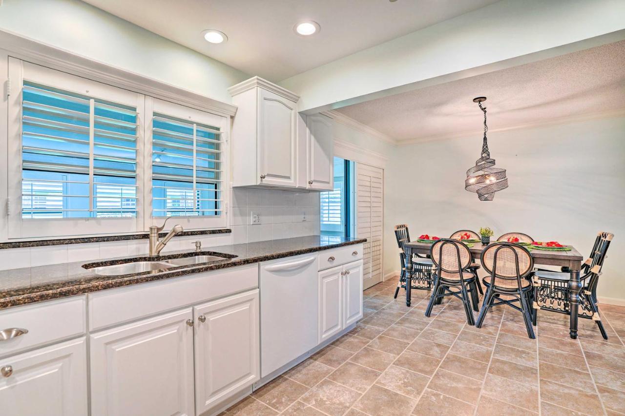Charming With Patio About 5 Mi To Naples