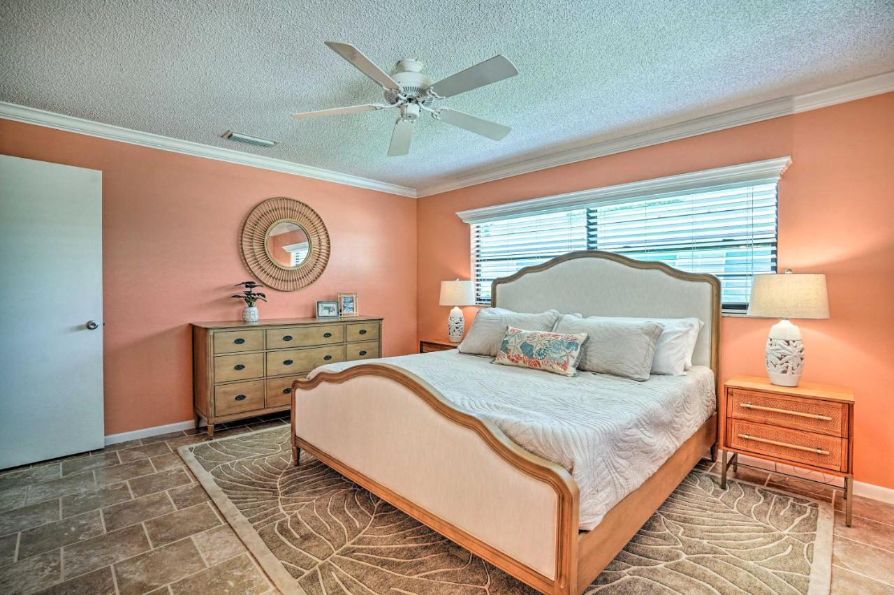 Charming With Patio About 5 Mi To Holiday home
