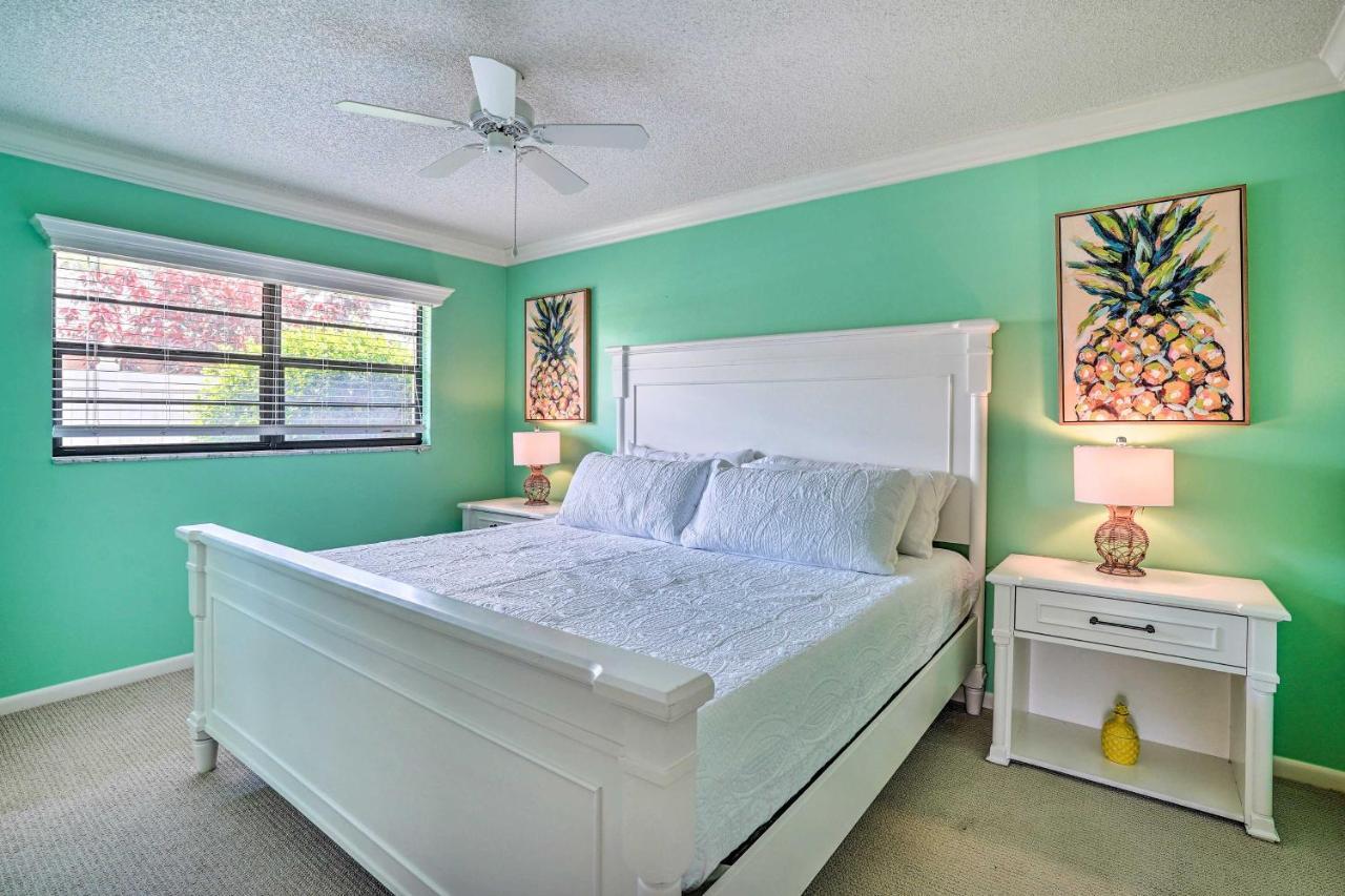 Charming With Patio About 5 Mi To