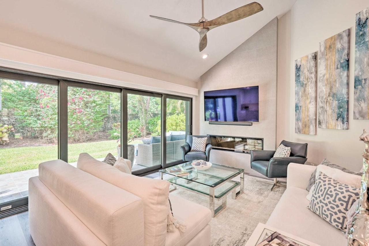 Luxury - Walk To Vanderbilt Beach! Holiday home