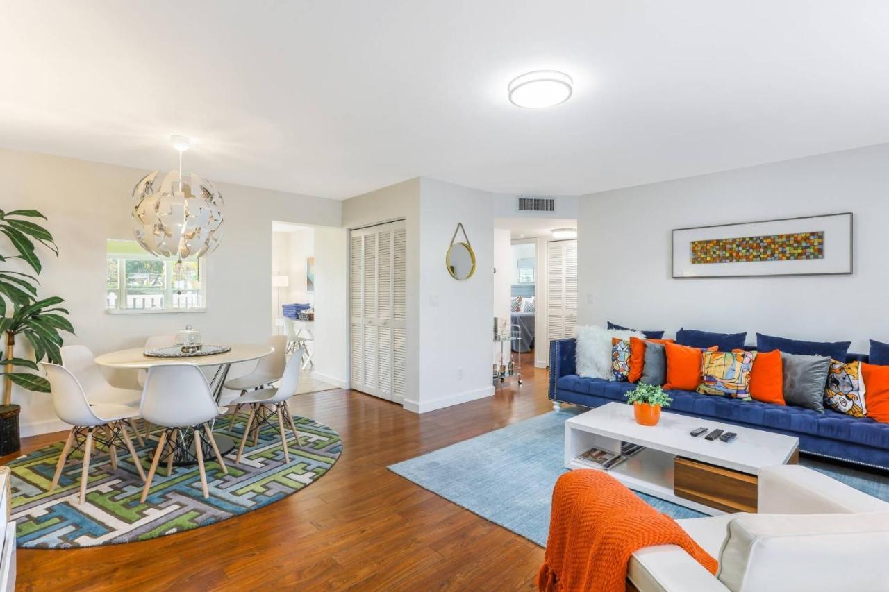 The Shore Club At Park Shore Holiday home *