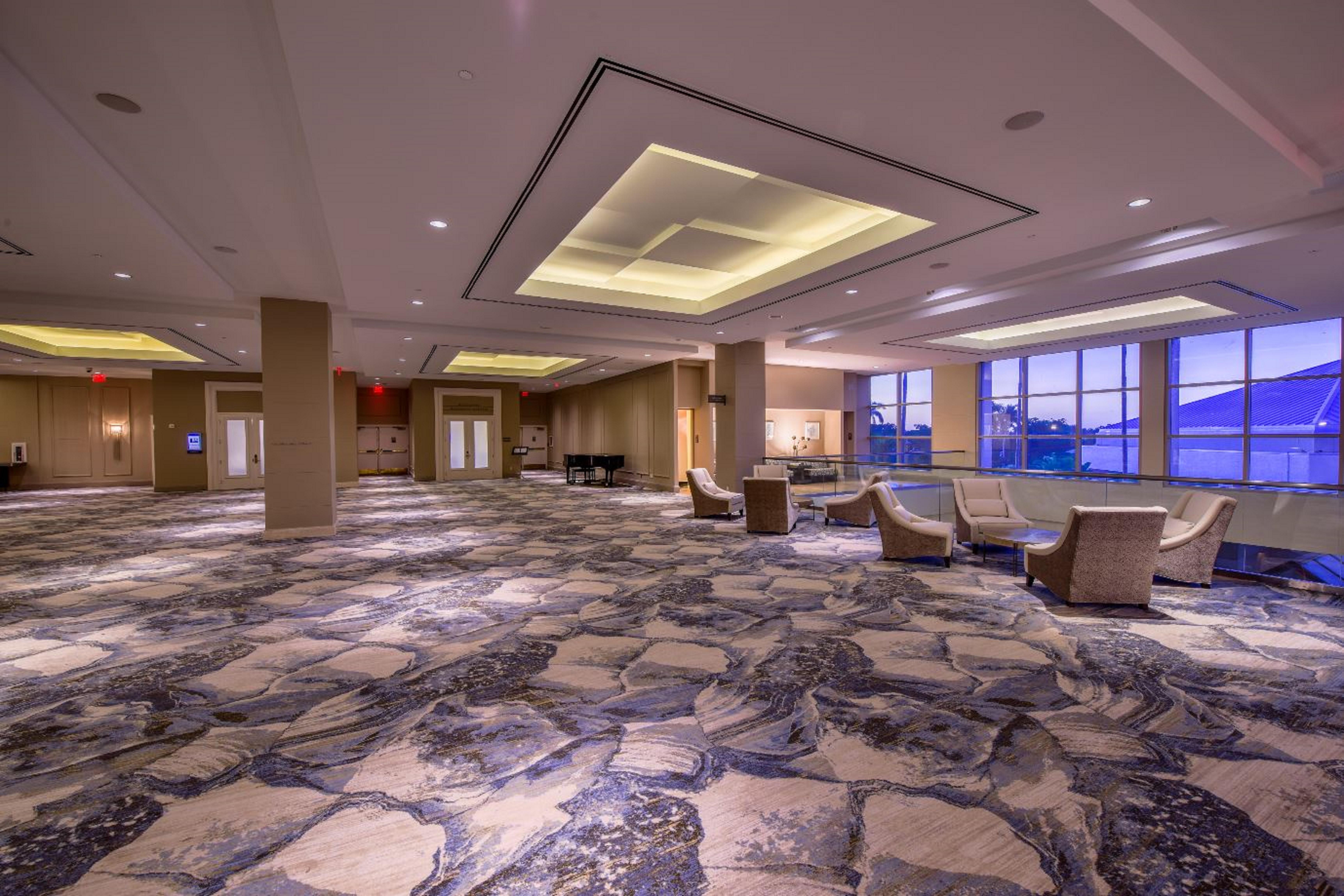Resort Naples Grande 4*
