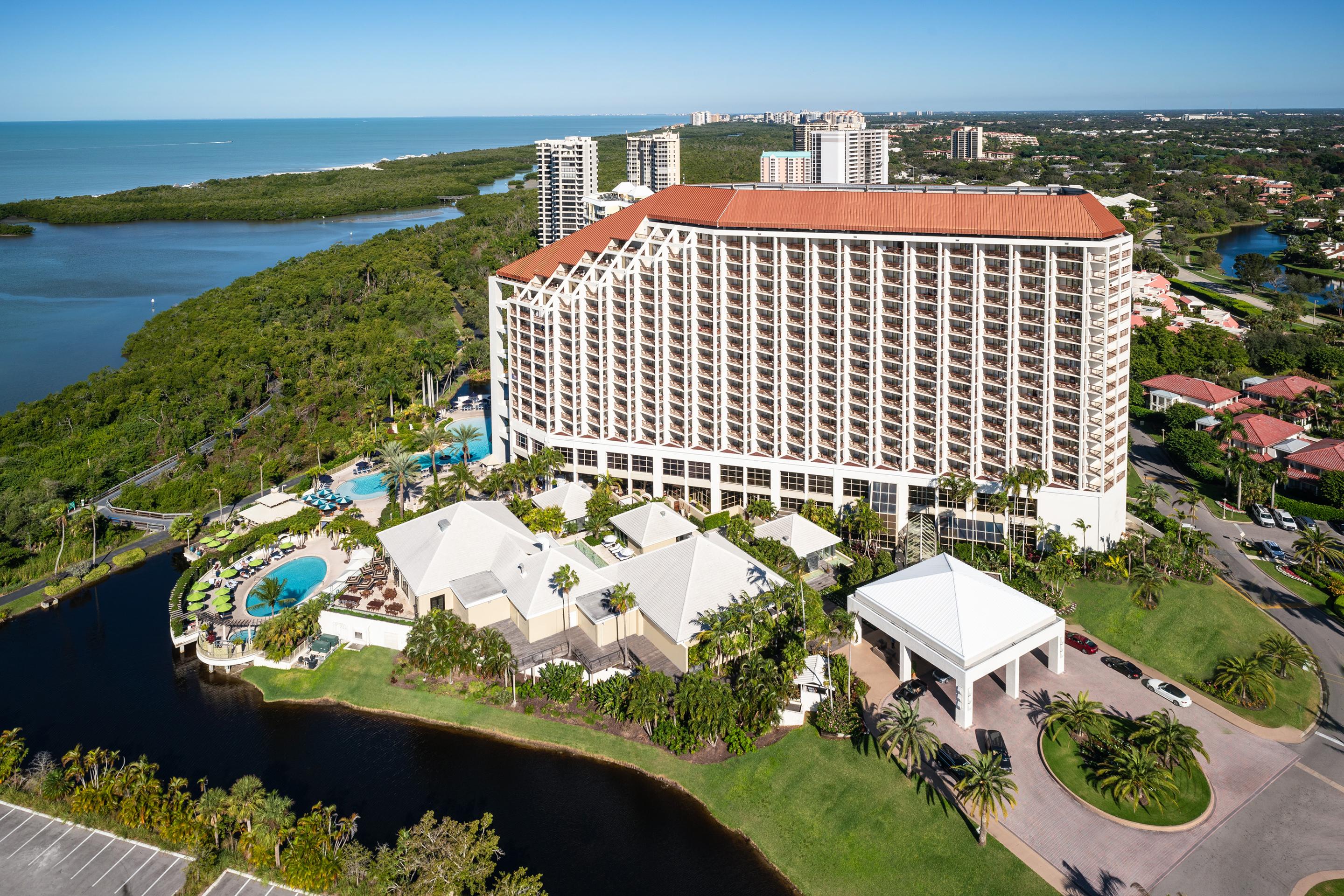 Naples Grande 4* Pine Ridge