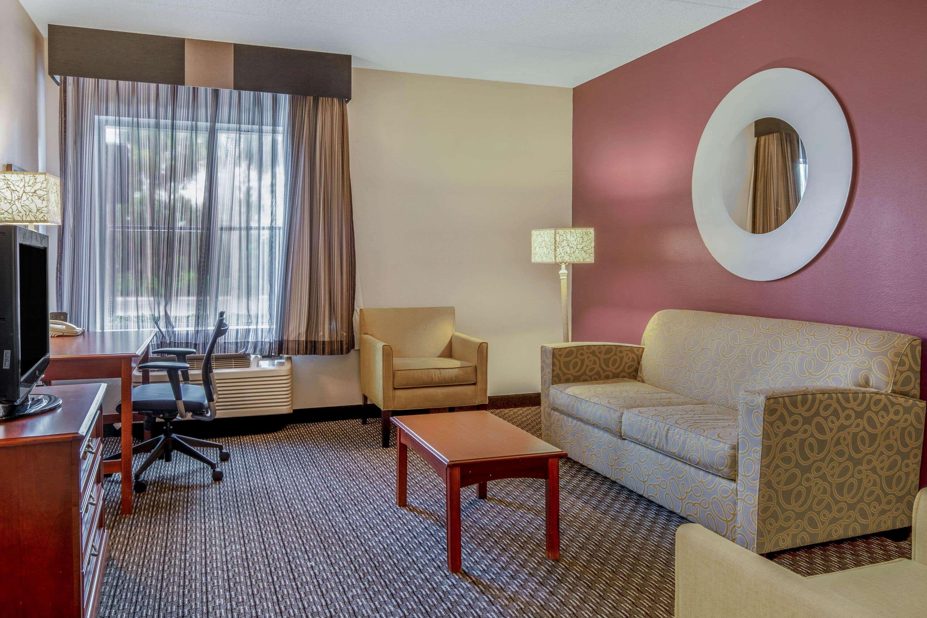 Hotel La Quinta By Wyndham Naples East Golden Gate