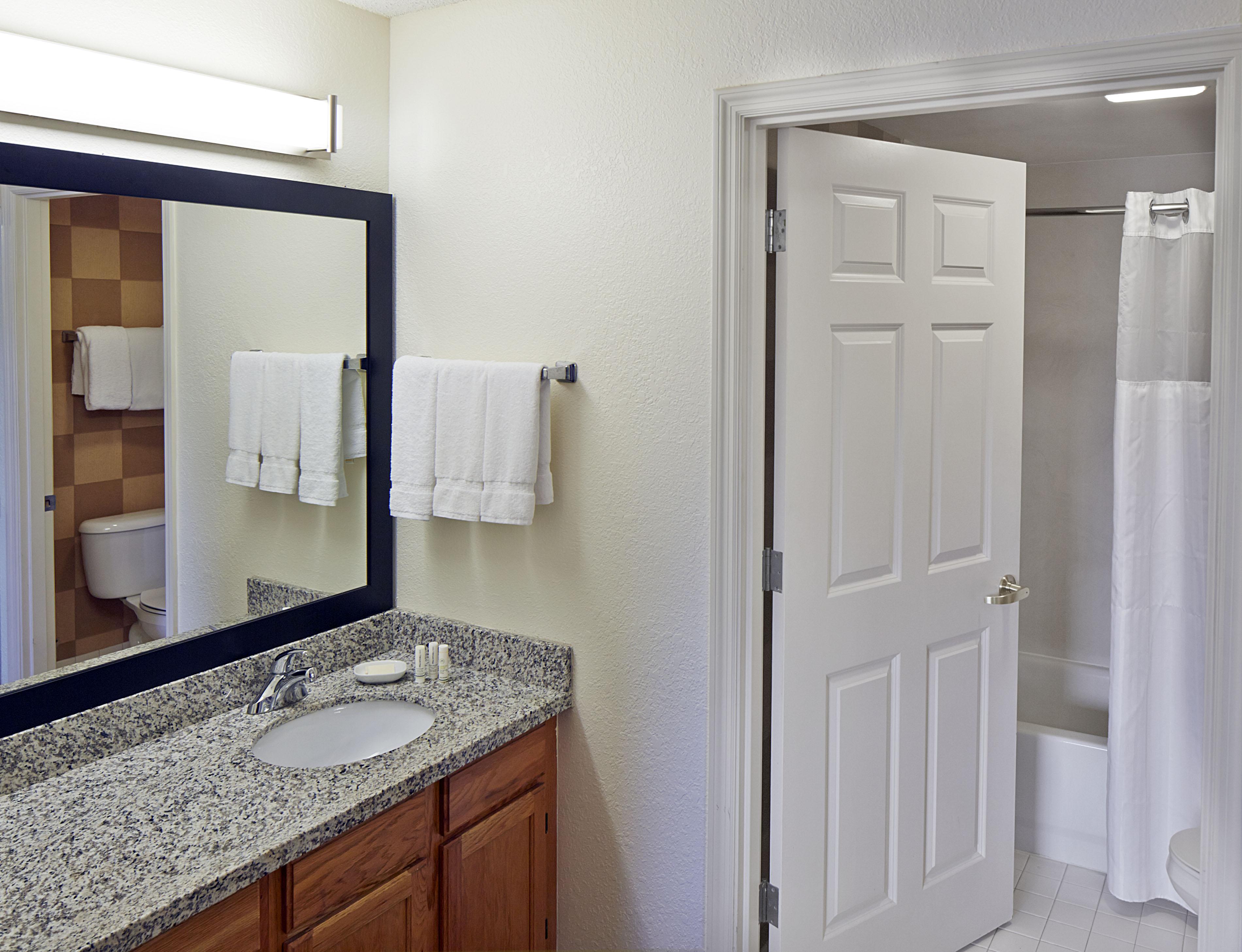 Hotel By Marriott Naples