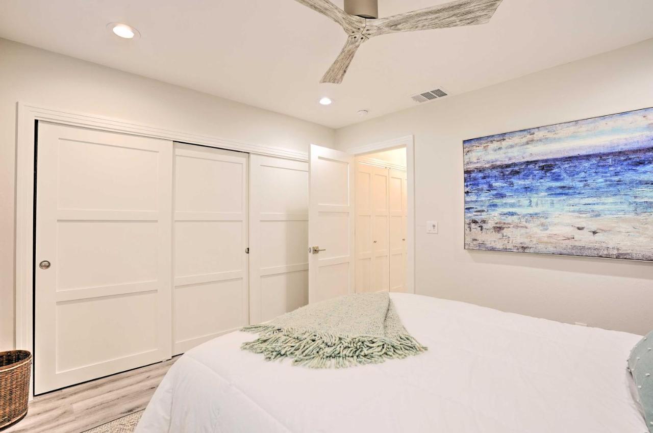 Holiday home Luxury - Walk To Vanderbilt Beach! Naples
