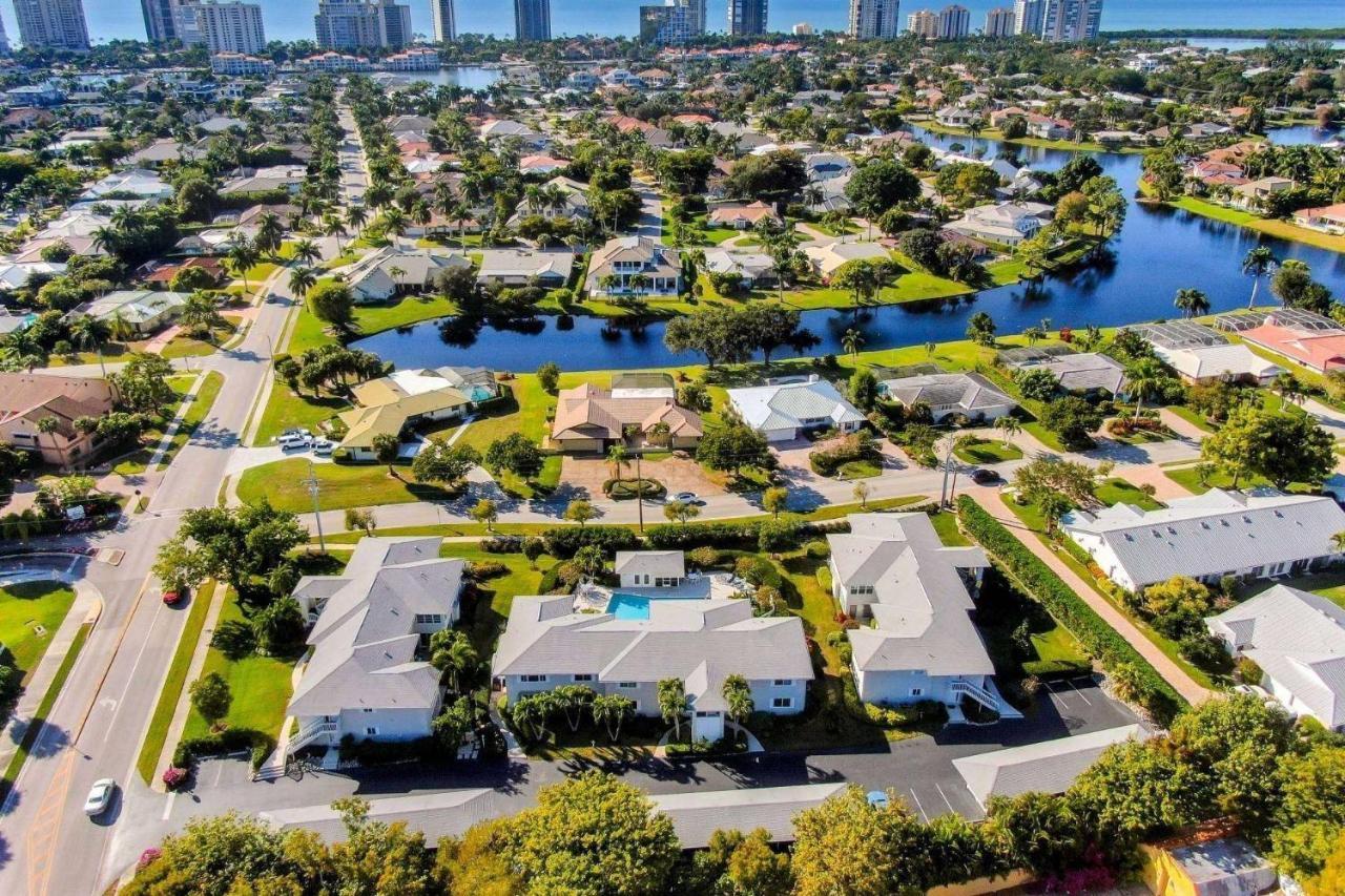 The Shore Club At Park Shore Holiday home *