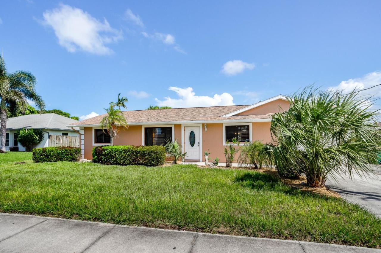 Mango House