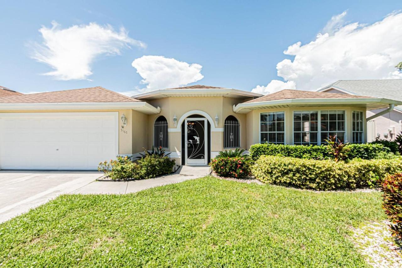 Holiday home Crown Pointe- Harrogate Ct. *