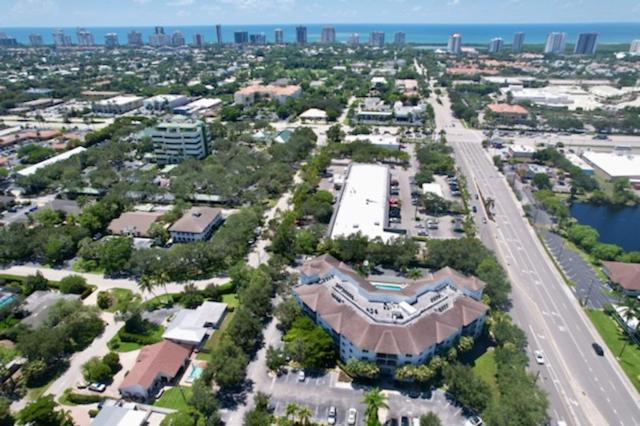Modern 1br Condo-5 Min Bike Ride To The Beach * Naples