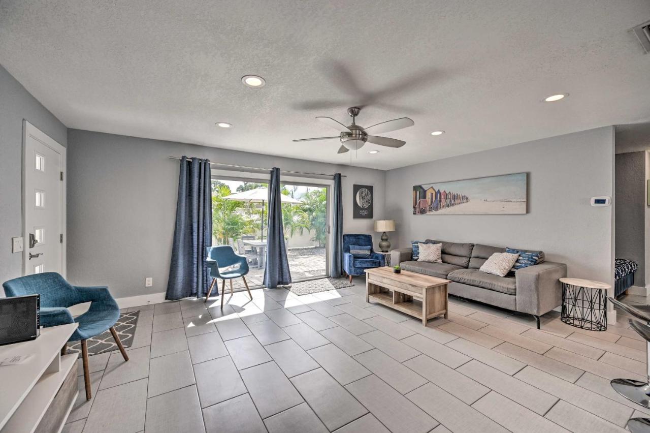 Remodeled Getaway With Pool About 1 Mi To Beach! Holiday home *