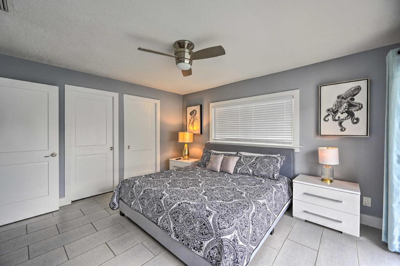 Remodeled Getaway With Pool About 1 Mi To Beach! * Naples