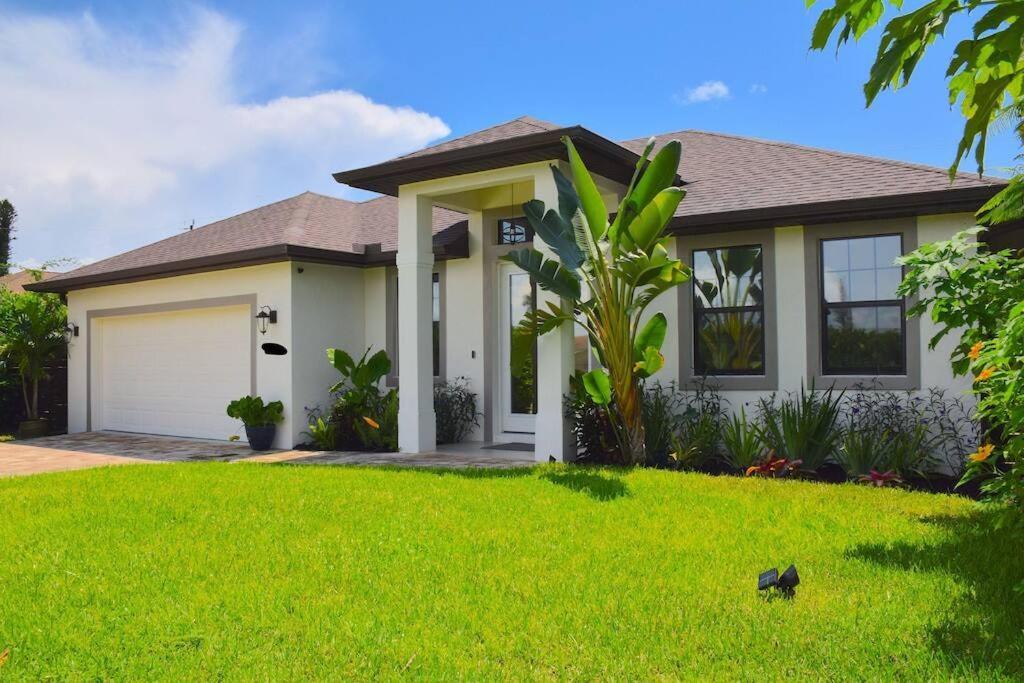 Beautiful And Relaxing Near The Beach! Naples